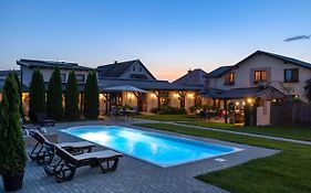 Pensiunea Lucia Guest House 3*